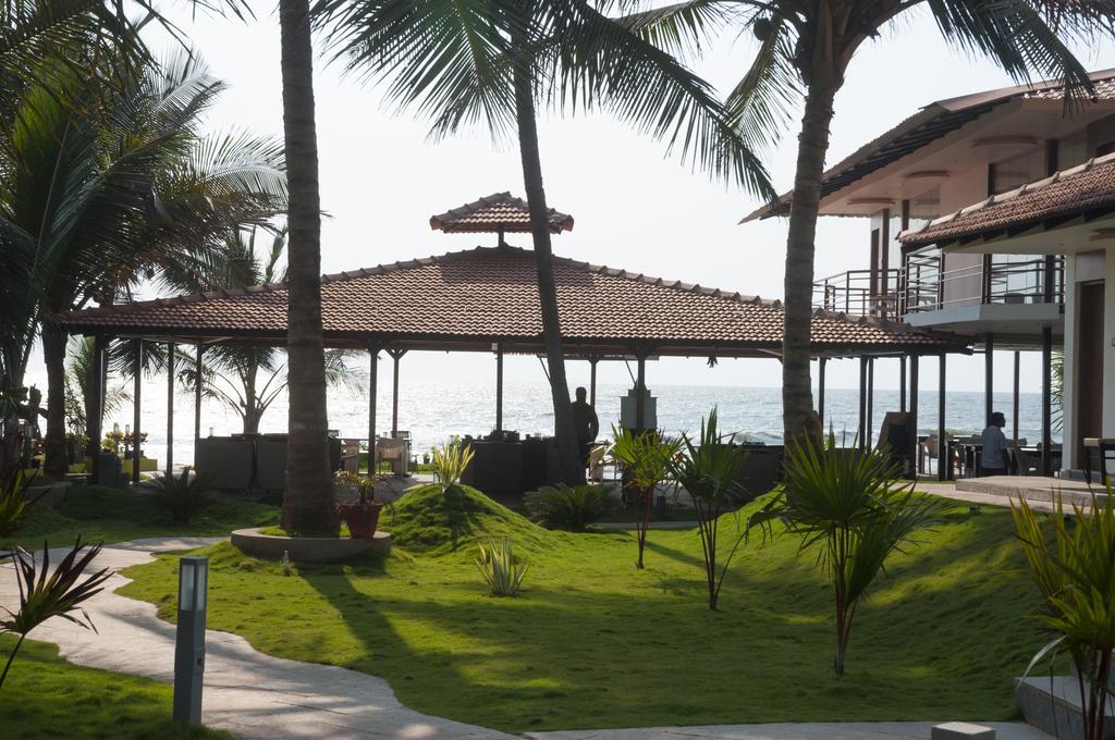 Boomerang Resort Мандрем Экстерьер фото