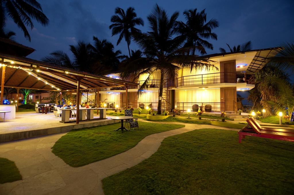 Boomerang Resort Мандрем Экстерьер фото